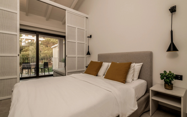 New Beach Hotel