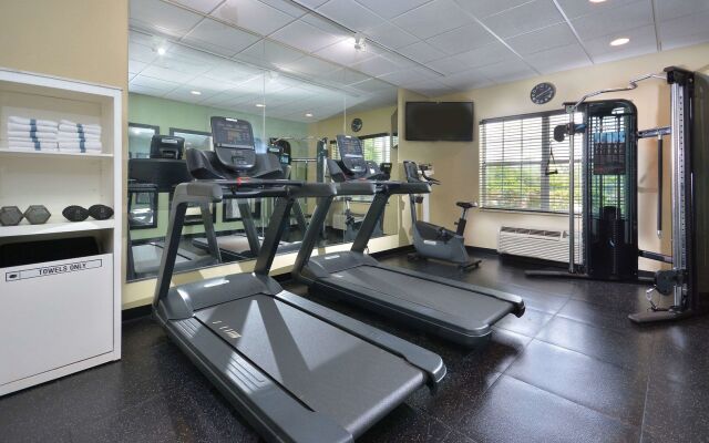 Country Inn & Suites by Radisson, Asheville West near Biltmore