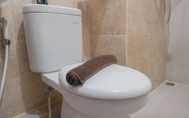Comfy And Homey 2Br Transpark Cibubur Apartment