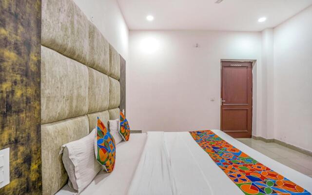 Hotel Grand Inn by OYO Rooms