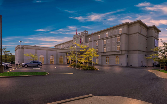 Best Western Plus Orangeville Inn & Suites