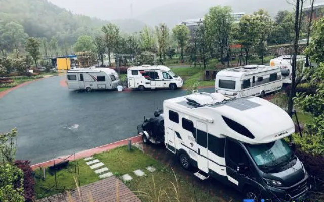 Xiangtan Tuju Camping Shanye Resort RV Homestay