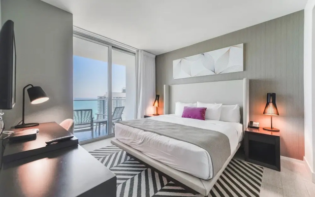 Amazing 2BR Hyde Beach House Ocean Views