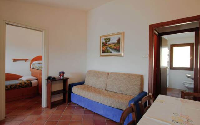 Comfortable Home With Terrace, Located in Nature