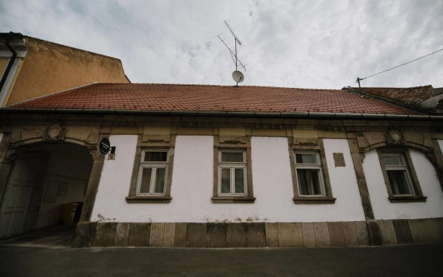 Plitzner Belvárosi Apartmanház