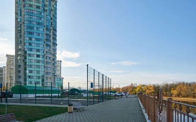 Апартаменты на улице Кубанская Набережная 33