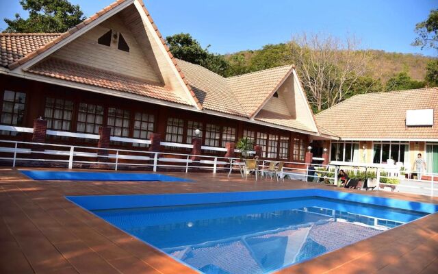 Royal Green Valley Resort