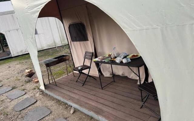 Walker Camping