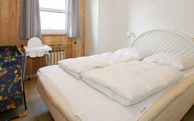 10 Person Holiday Home in Hadsund-by Traum