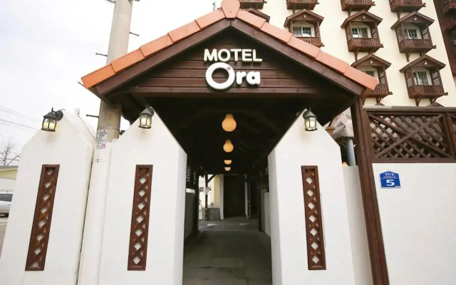 Ora Motel Chungju