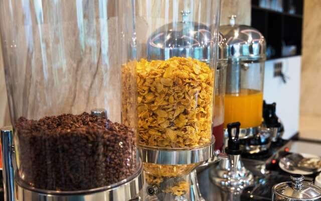 Harmony Halong Hotel