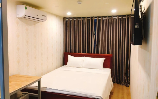 Babylon Ha Long Hotel