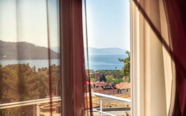 Onoda Hotel & Suites