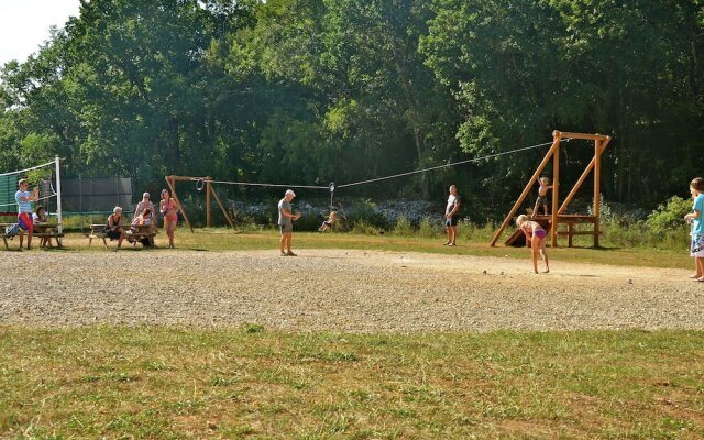 Garden-view Holiday Home Surrounded by Nature
