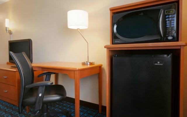 Fairfield Inn & Suites Longview