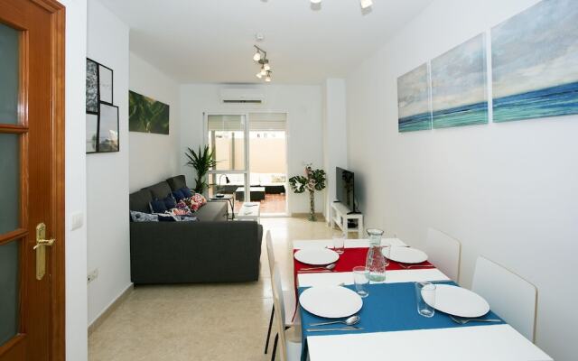 Strawberry & Cherry Apartment