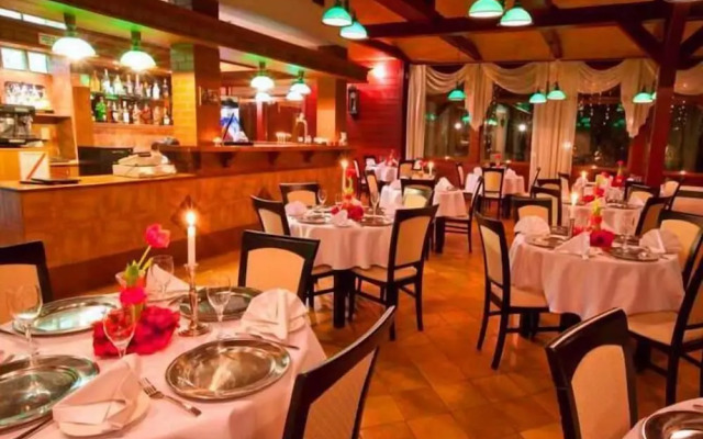 Отель Bobrowa Dolina