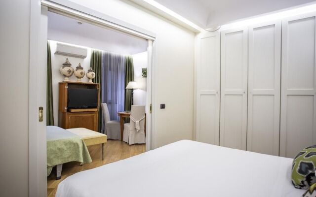 Adriano Hotel