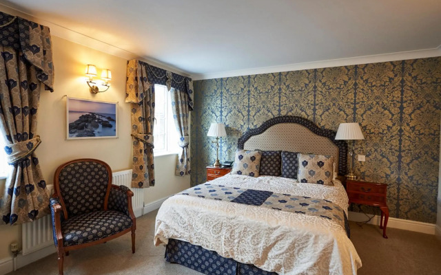 Hempstead House Hotel