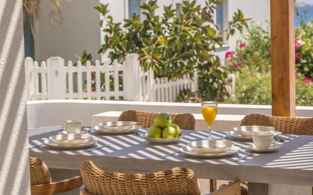 La Vea Suites Milos
