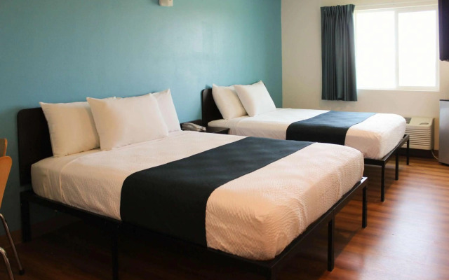 Motel 6 Rexburg, ID