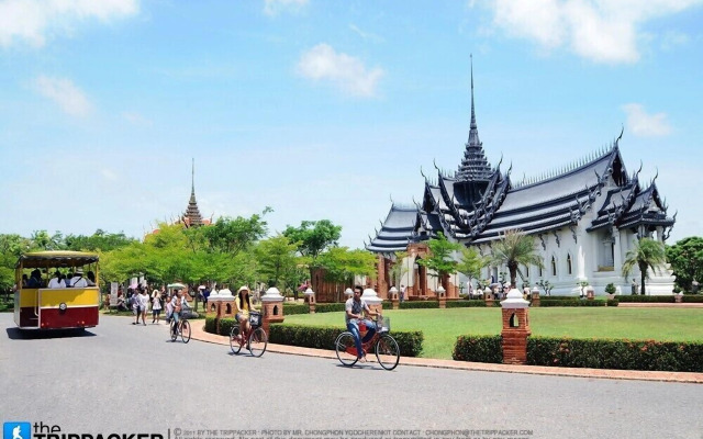 Napa Hostel Samrong Station