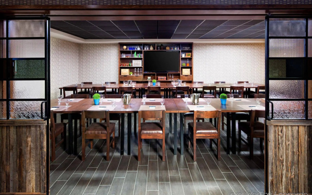 Four Points by Sheraton Edmundston Hotel & Conference Center