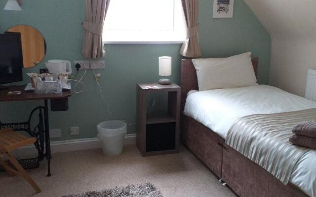Acorn Lodge Guest House