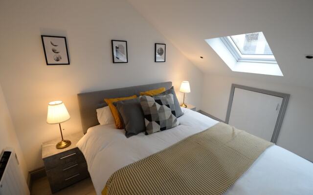 Simplistic Apartment in Coventry near Belgrade Theatre