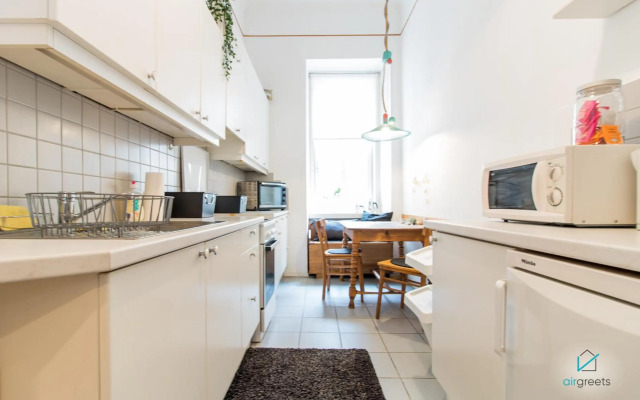 Spacious And Extraordinary Vienna Apartment