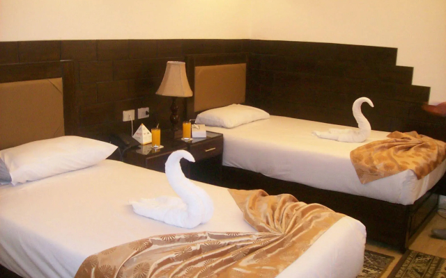Holidays Express Hotel