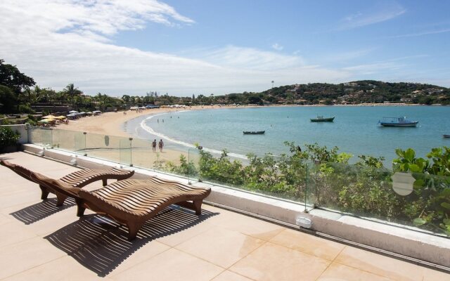 Mansão Pé na Areia Ferradura com 4Suítes