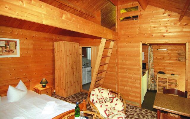 Log Cabin by Fahrsee With Lake Sauna
