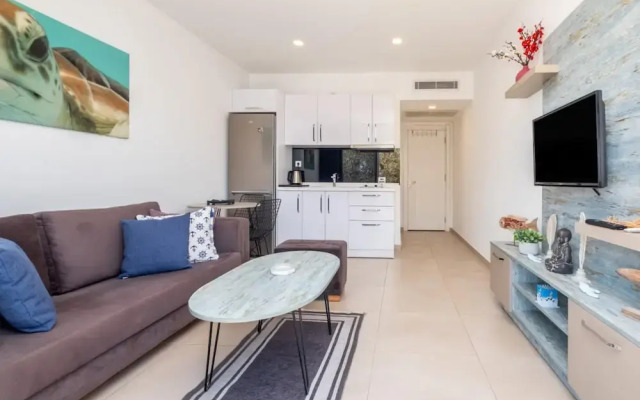 Seafront Flat With Breathtaking Sea View in Bodrum
