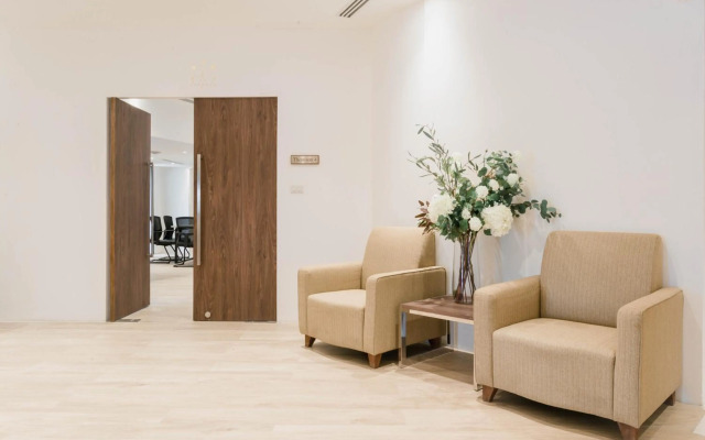 Thomson Hotel Huamark