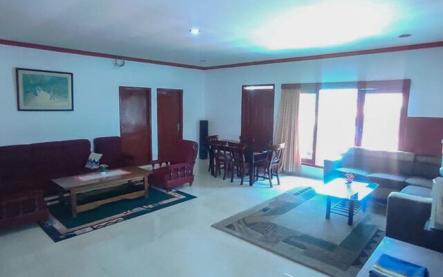 Burangrang Village Redpartner