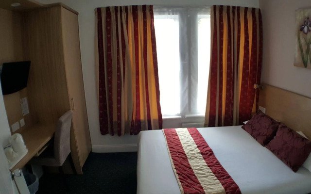 Star Hotel
