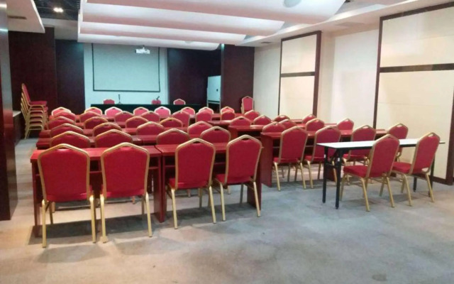 Vienna Classic Hotel  (Langfang Cancer Hospital International Convention and Exhibition Center)