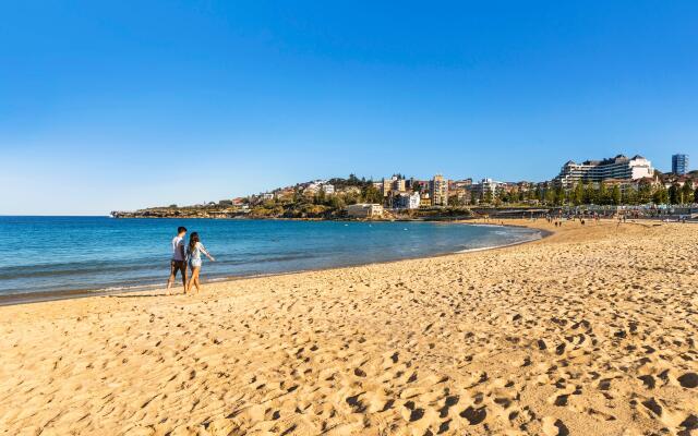 Crowne Plaza Sydney Coogee Beach by IHG