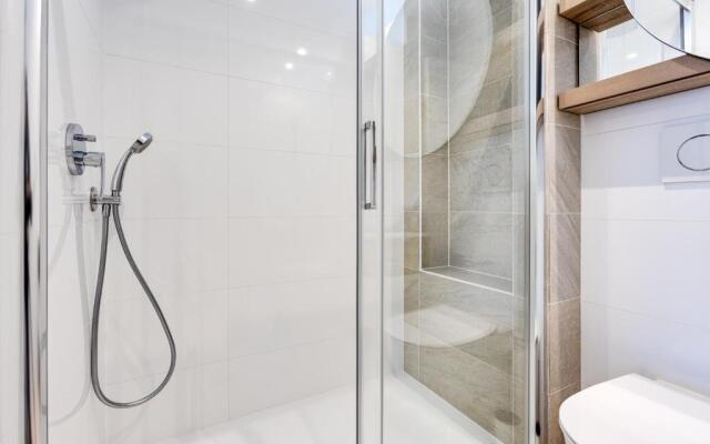 Fortuna 37 - Luxury Apartment with AC and Pool