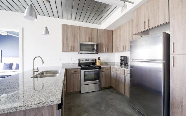 Stunning Midtown Suites by Sonder