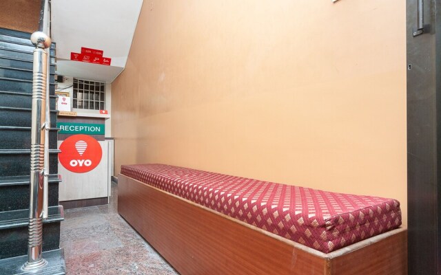 Sri Laya Guest House by OYO Rooms