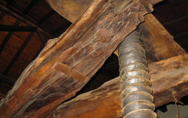 La pietra antica O' munti