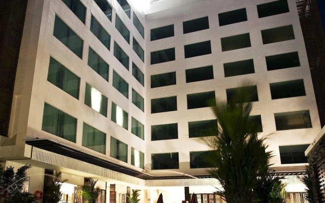 Signature Pattaya Hotel