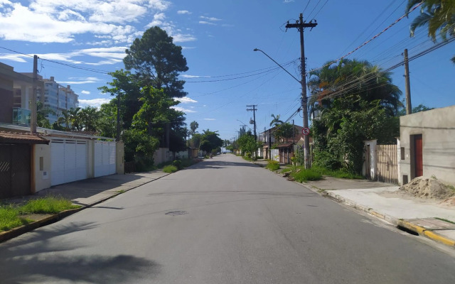 Excelente Apartamento no Centro de Bertioga