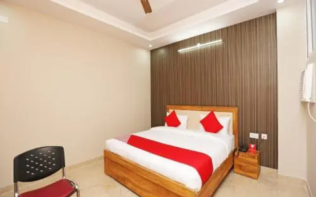 Palm Garden Suites By OYO Rooms