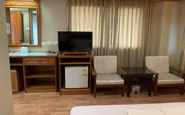 Imperial Sakon Hotel