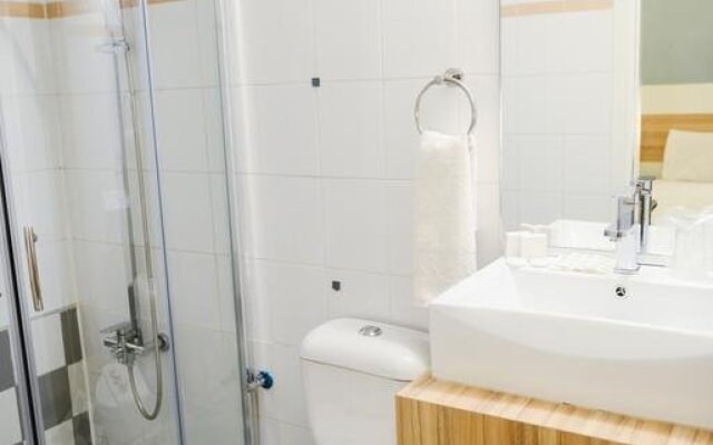 Tsell Harim Hotel