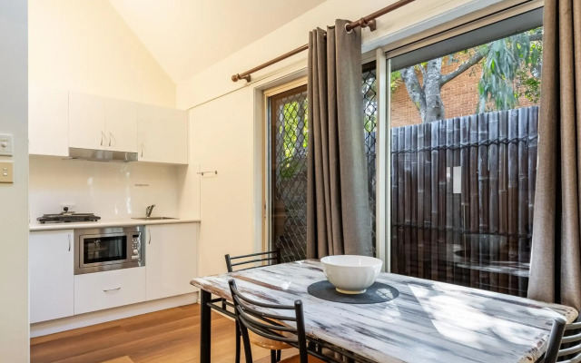Byron Central Apartments