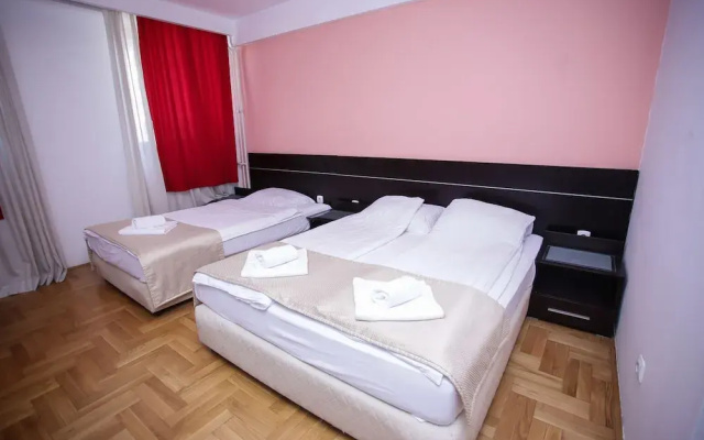 Hotel YU